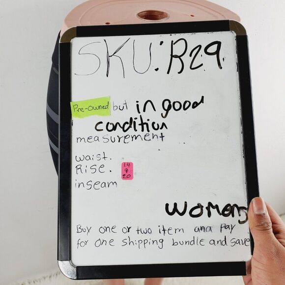 Nike Pro Womens Black White Striped Dri Fit Activewear Capri Pants Size Medium - Picture 9 of 9